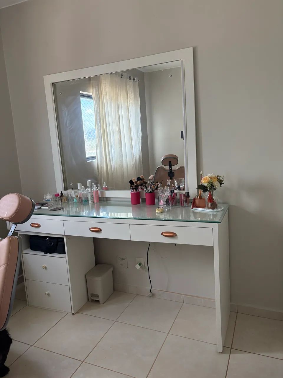 Penteadeira com espelho e Led 