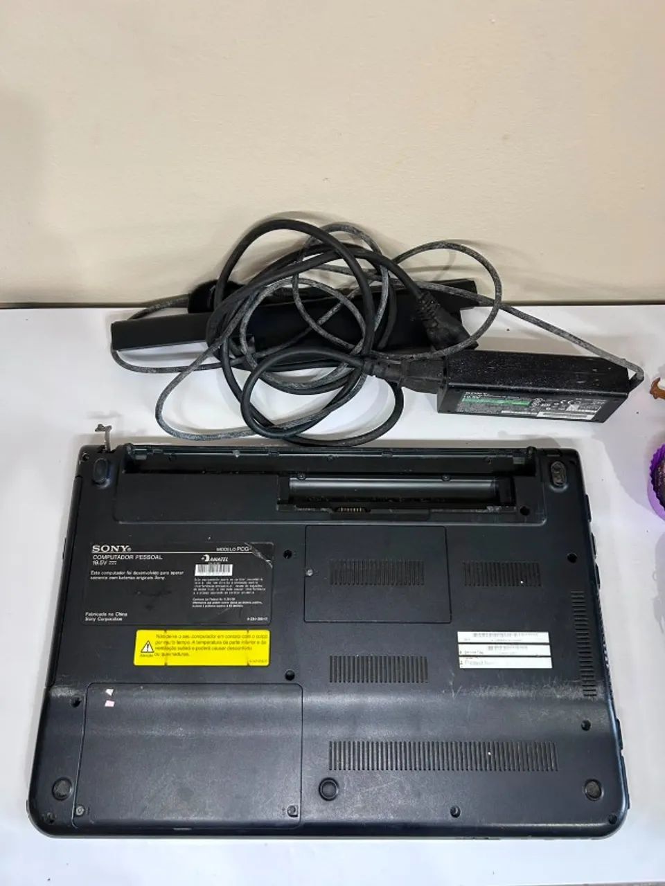 Notebook Vaio para retirada de peças - Foto 5