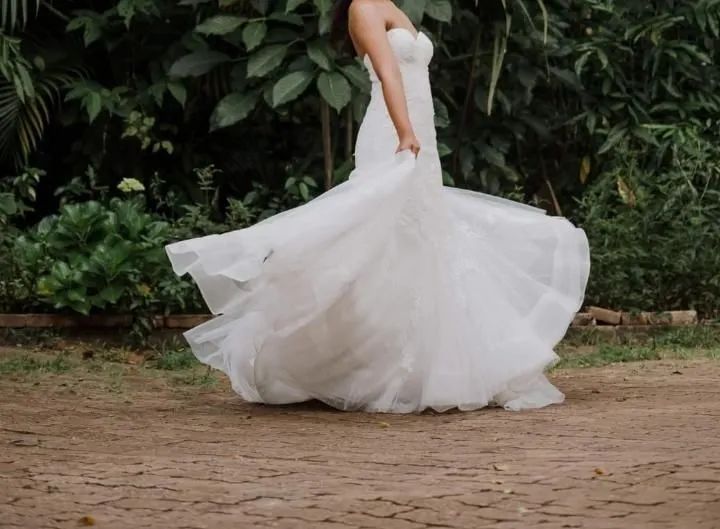 Vestido de noiva e véu  - Foto 3