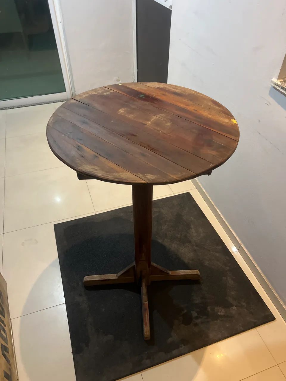 Mesa de bar 