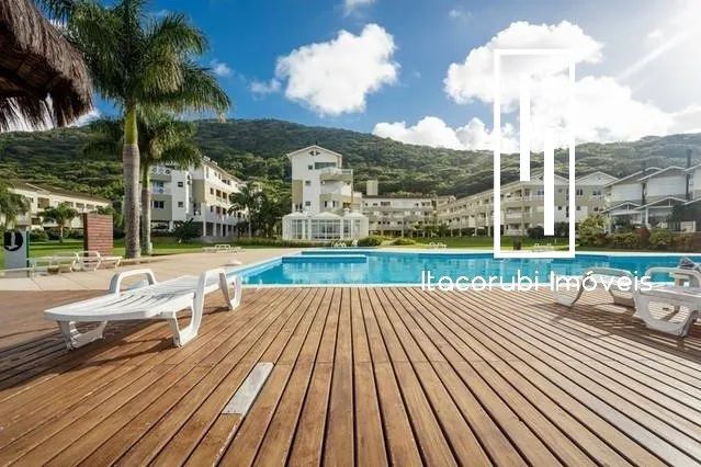 Cobertura duplex com linda vista para Lagoa