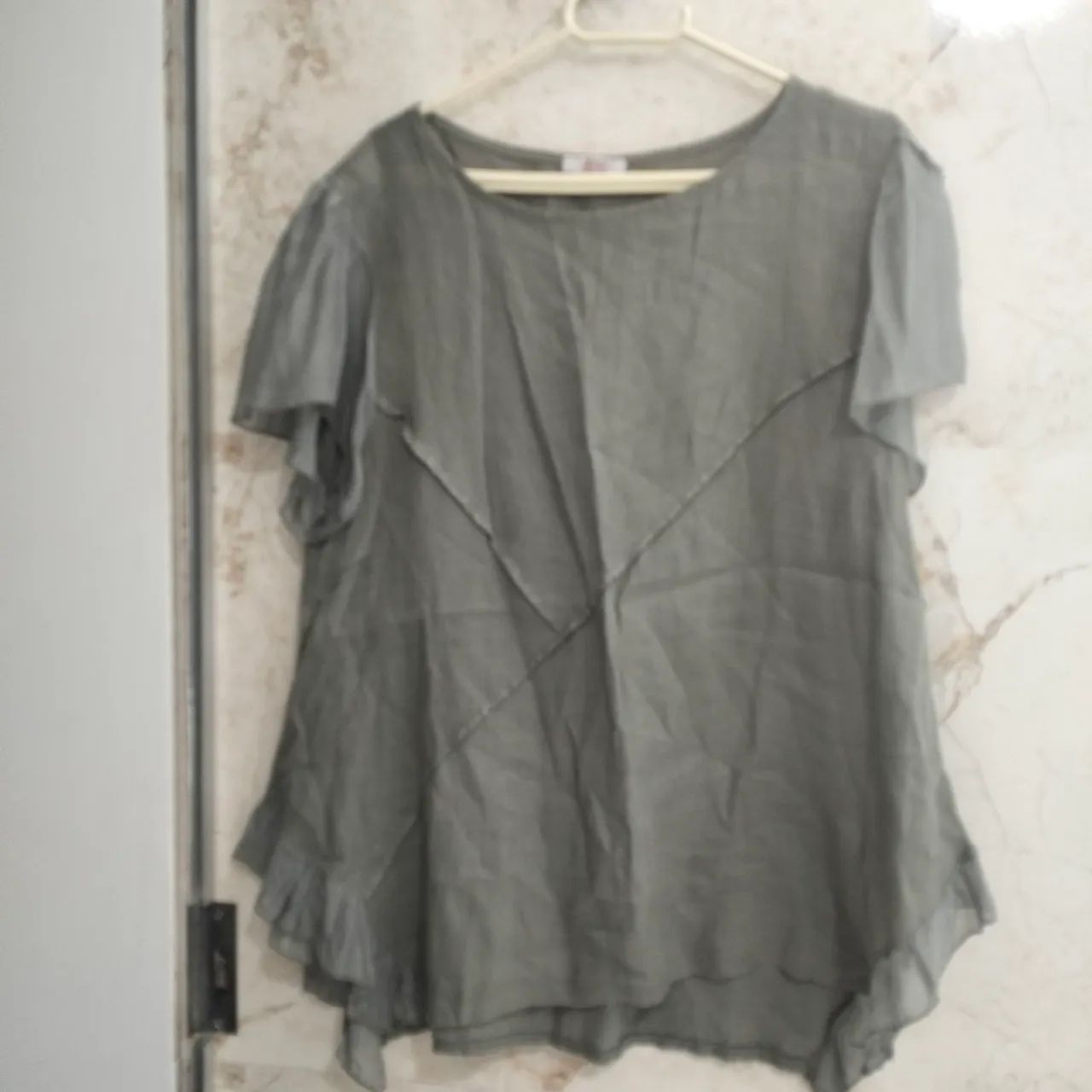 Lote de 4 blusas - Foto 3
