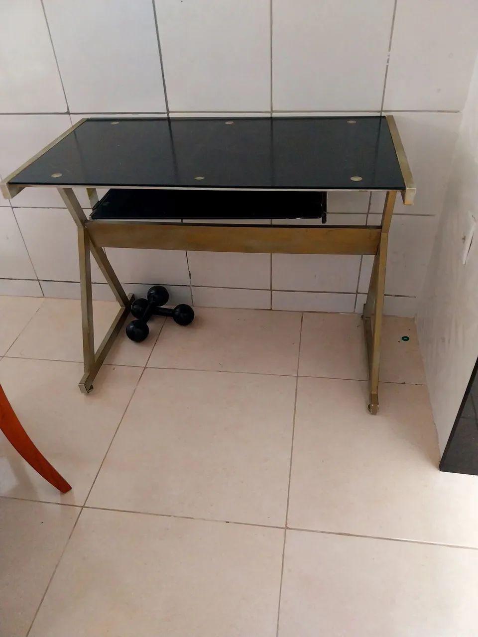 Mesa para computador  ou o que vc quiser usar - Foto 3