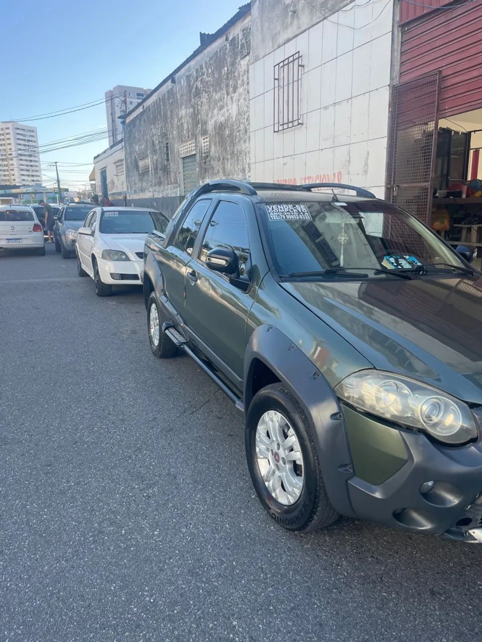 Fiat Strada Adventure1.8/ 1.8 Locker Flex CD 2010 - Foto 2