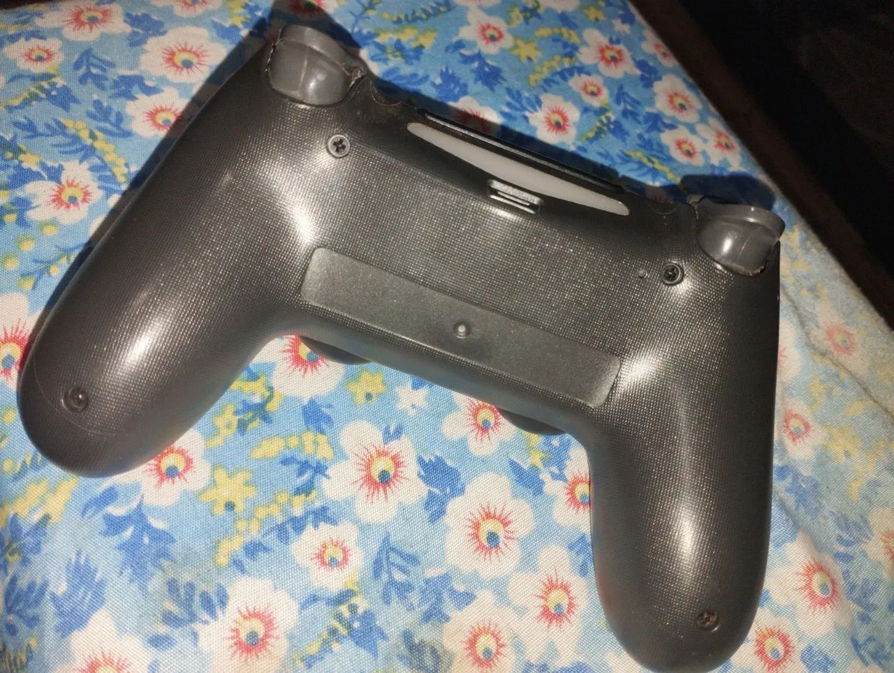 Controle de Ps4 Dualshock original - Foto 2