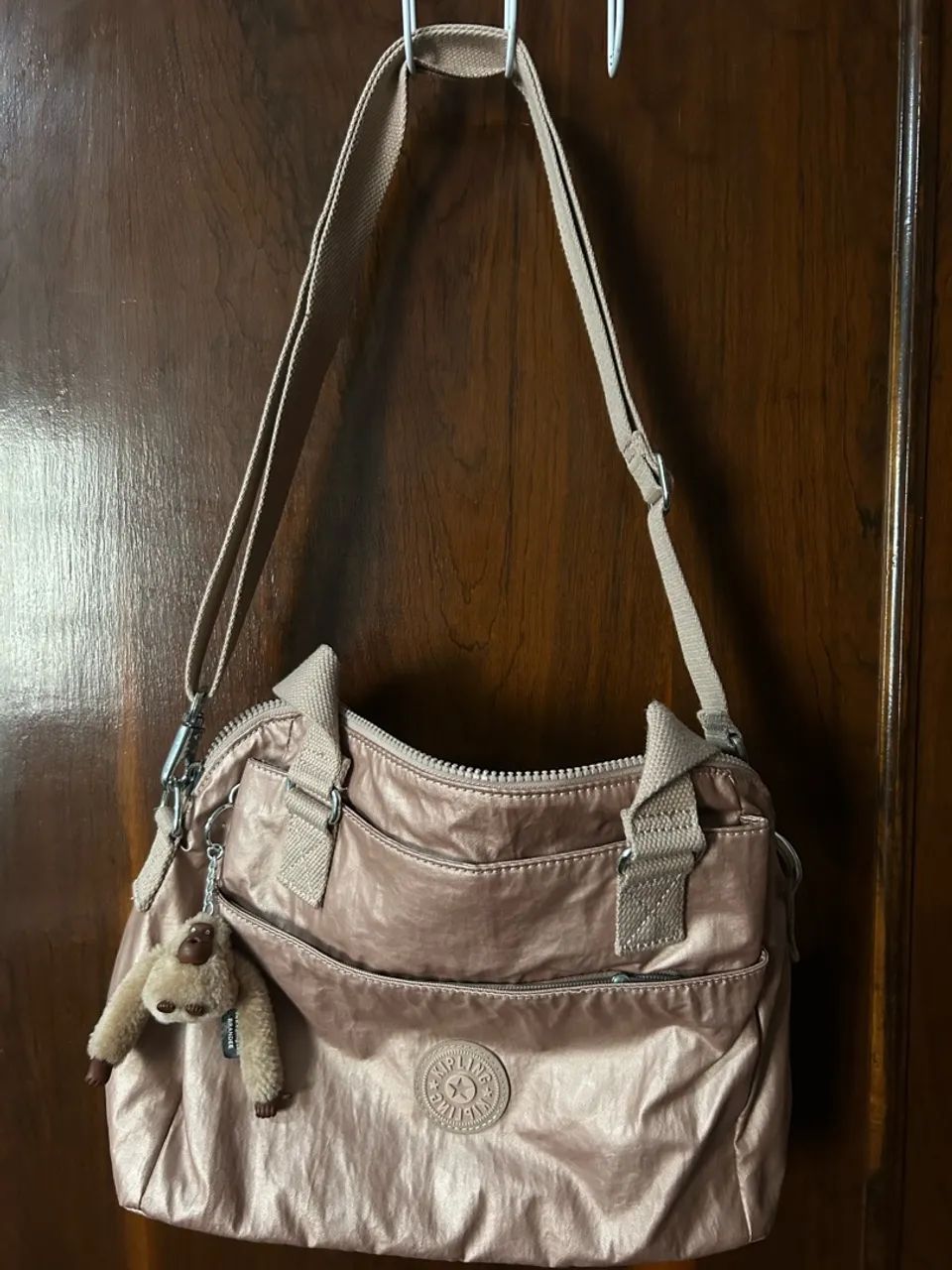 Bolsa Kipling original cor : Rosé metálico  - Foto 3