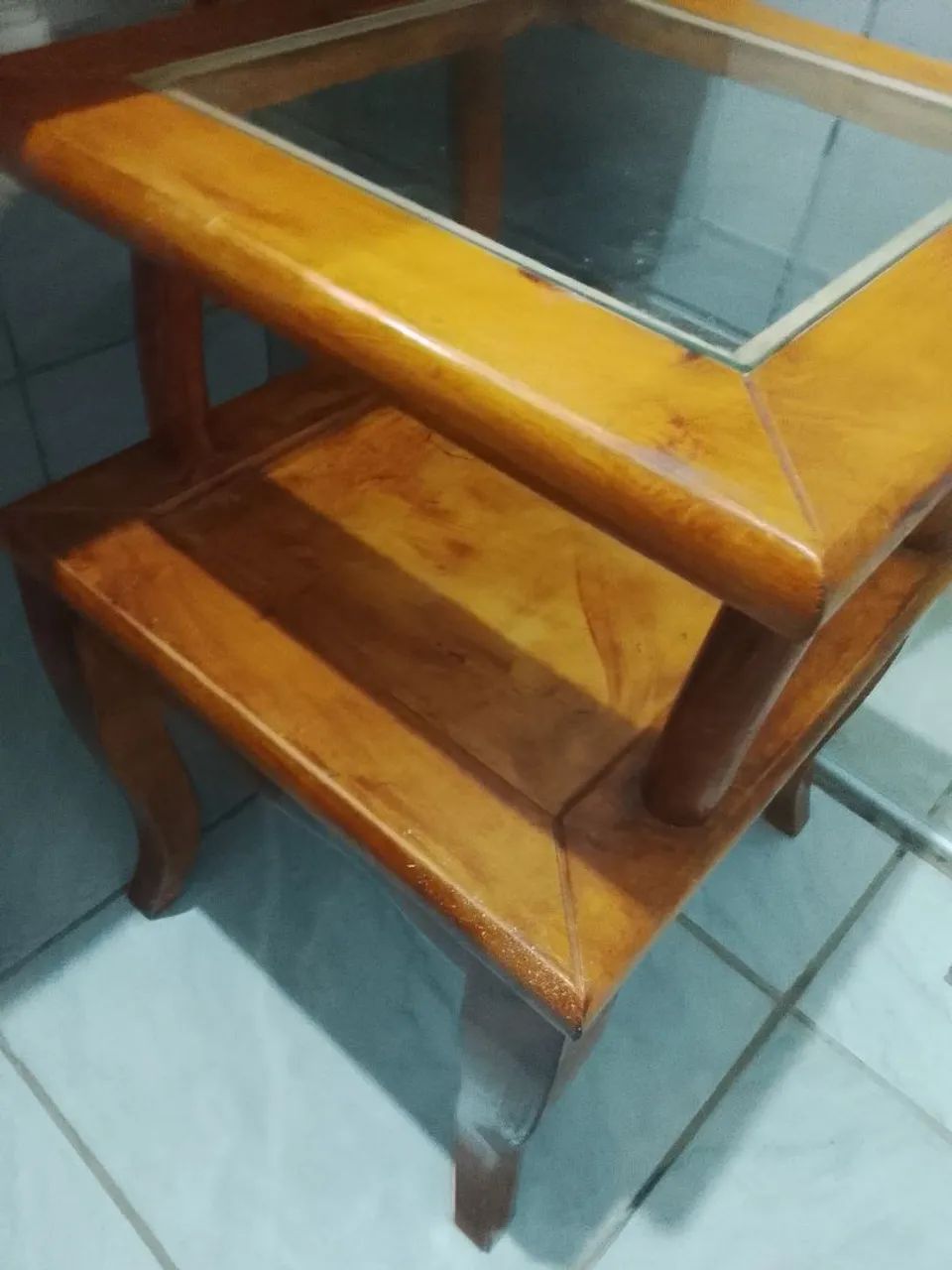 Mesinha de centro usada 