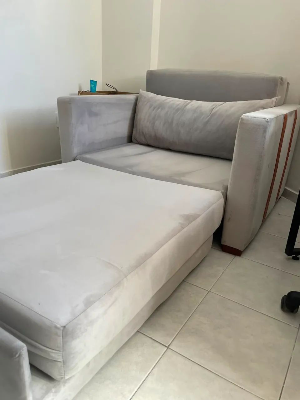 Poltrona cama um lugar muito confortável 