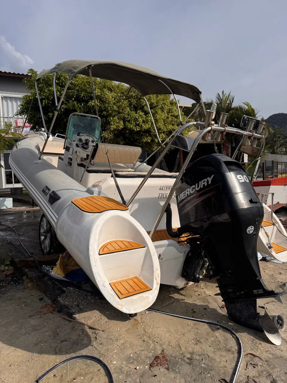 Lancha inflável TOP com motor 4 tempos  - Foto 4