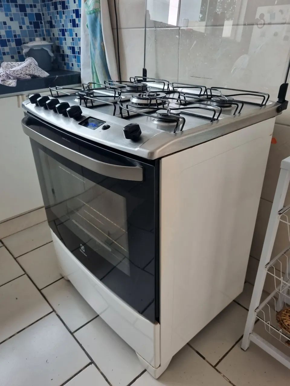 Fogão eletrolux 5 bocas - Foto 5