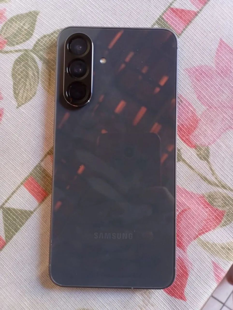 Vendo celular Samsung a56 128gb - Foto 2