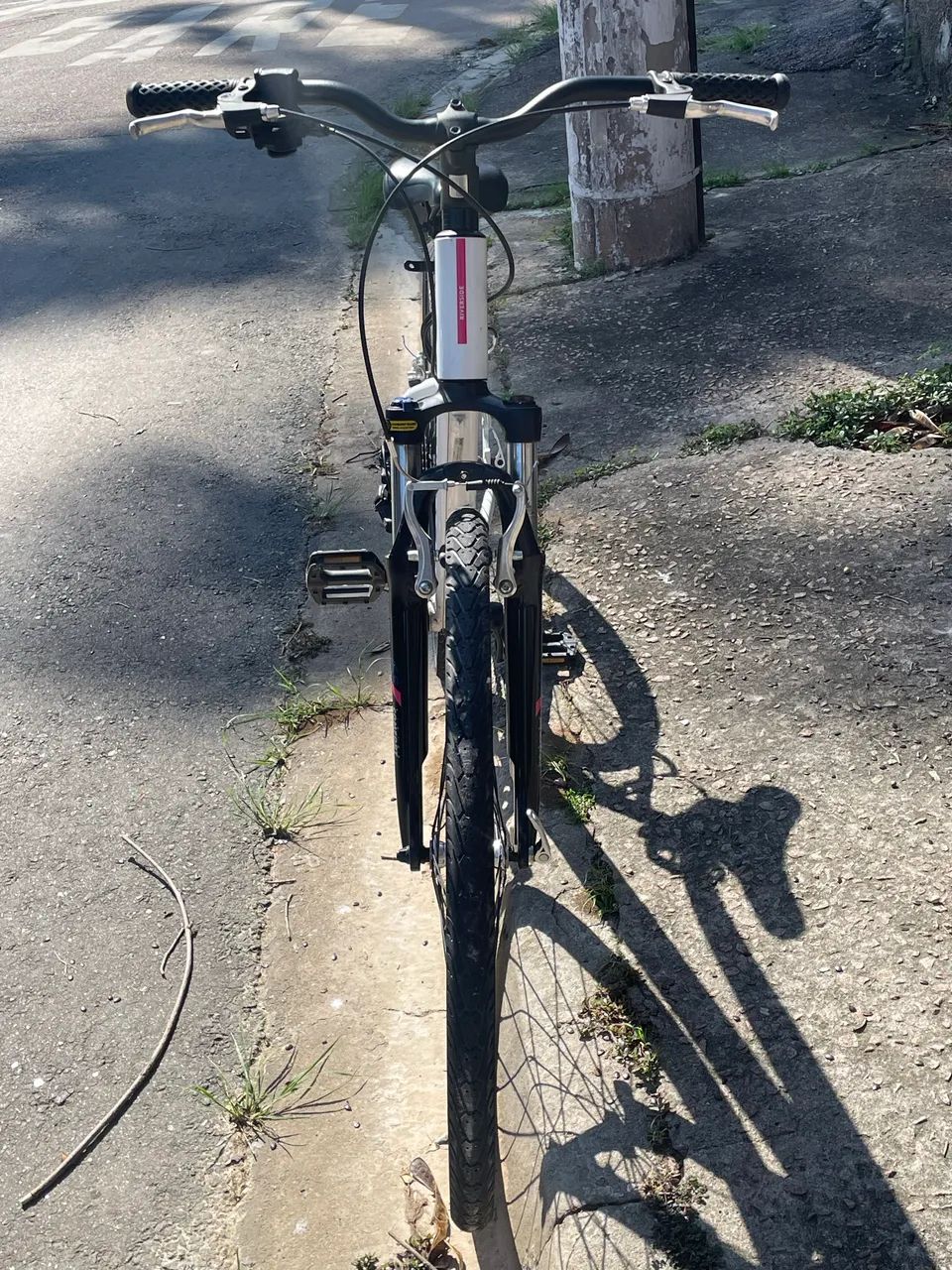 Bicicleta B?Twin Riverside 520 Aro 700 