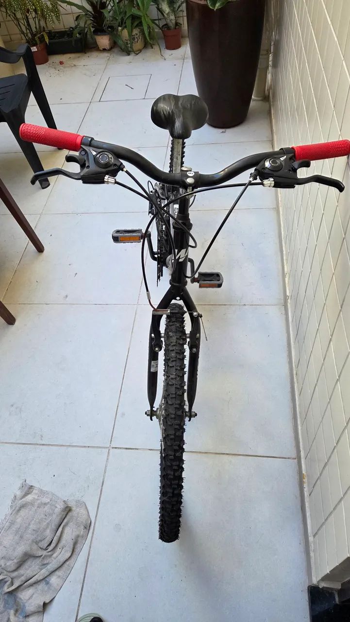 Bicicleta 21 marchas aro 24 - Foto 2