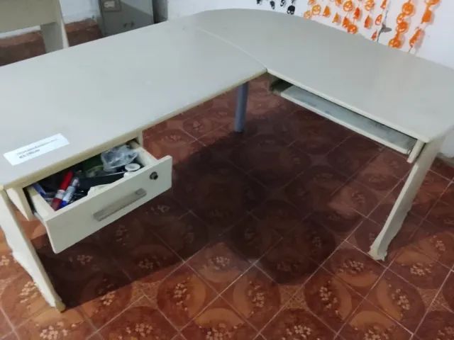 ESTAÇÃO de TRABALHO em L - Foto 2