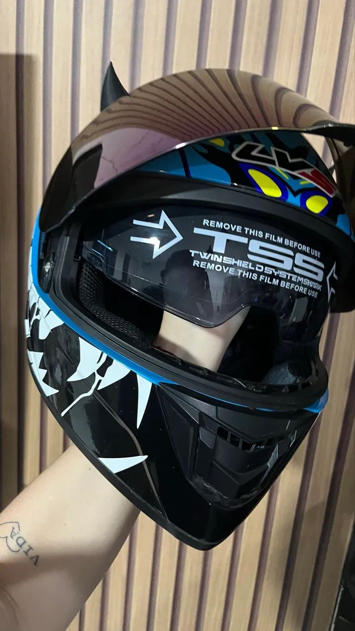 Capacete lvs com óculos - Foto 2