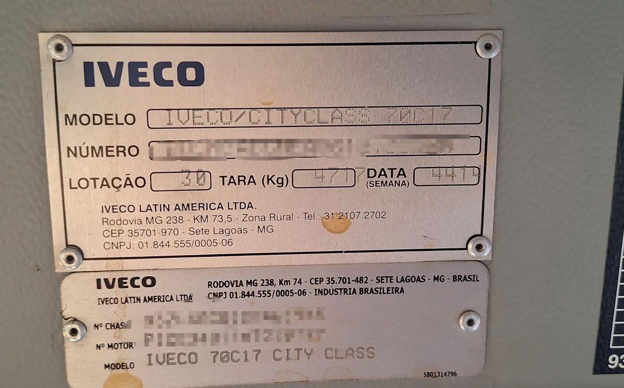Micro-onibus 30 lugares iveco cityclass 70c17  30 - Foto 5