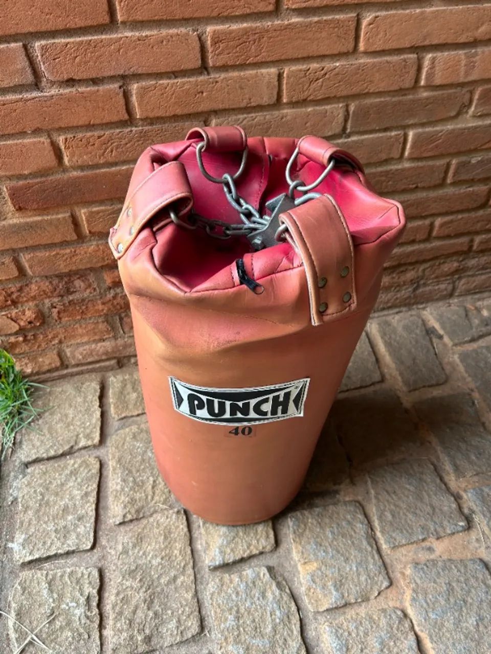 Saco de pancada Punch 40kg