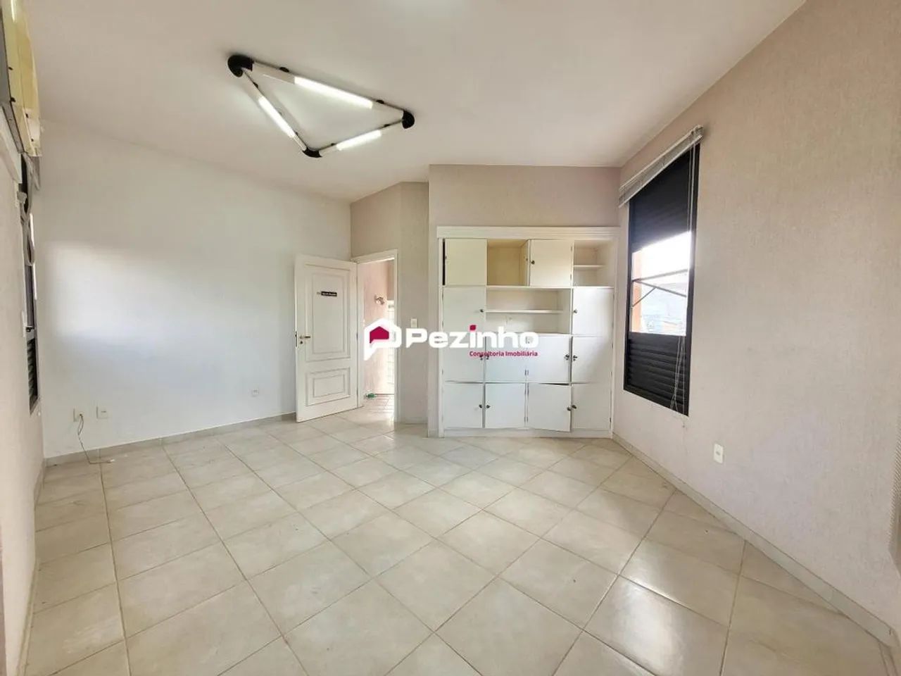 Sala comercial no centro de Limeira