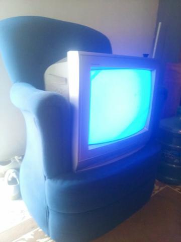 TV Panassonic 21 polegadas. Muito bem conservada - Foto 2
