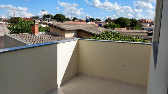 Vendo lindo duplex Novo com 3 quartos e com 2 suítes e acabamento diferenciado - Foto 11