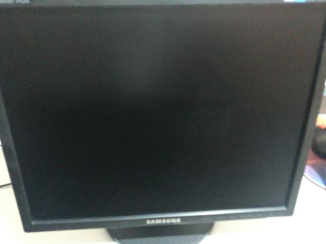 Monitor Samsung Syncmaster743b - Foto 3