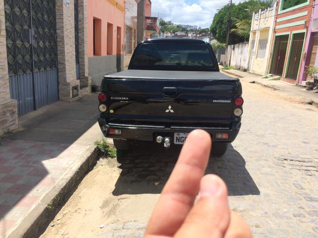 L200 muito nova!