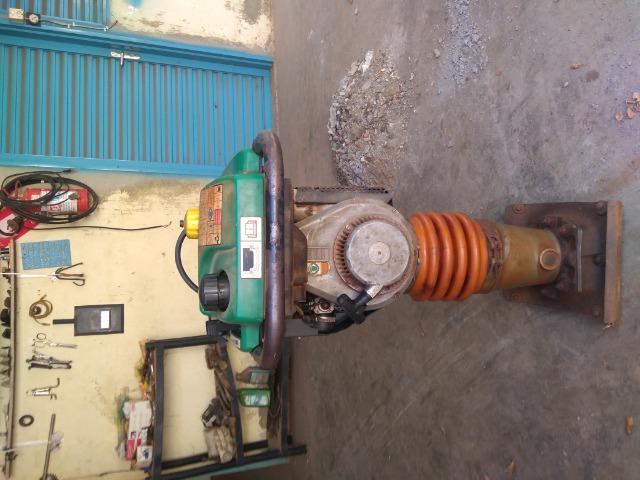 Compactador solo waker b80 - Foto 2