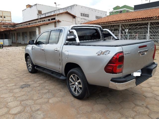 Toyota hilux srx 2017 diesel 4x4 impecavel Leia todo o anuncio ac troca - Foto 6