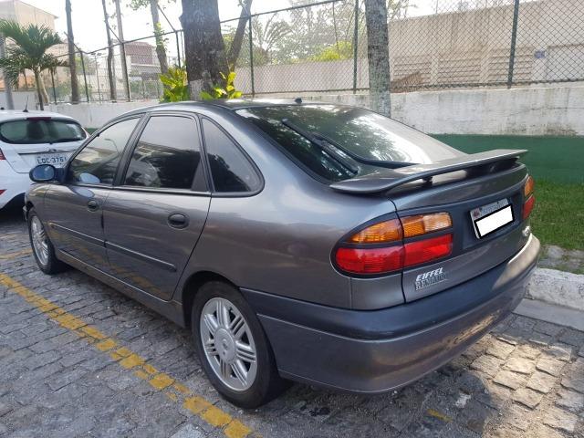 Renault Laguna 3.0 V6 2000 - Foto 4