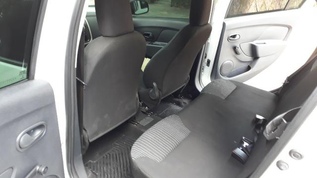 Renault Logan 1.0 Autentitic Completo Financio - Foto 9