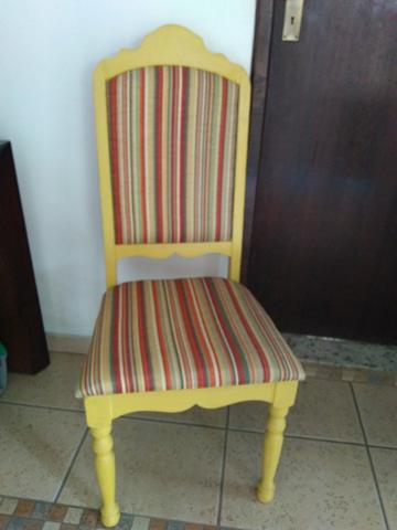 Cadeira antiga restaurada - Foto 4