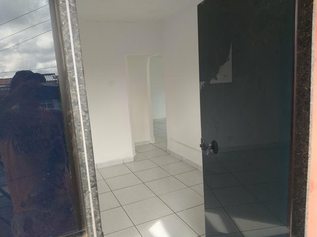 Alugo primeiro andar em San Martin, ótimas localização - Foto 2