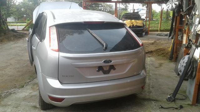 Sucata Ford Focus Hatch 1.6 2013 - Motor Câmbio Peças Acessórios - CDV Credenciado