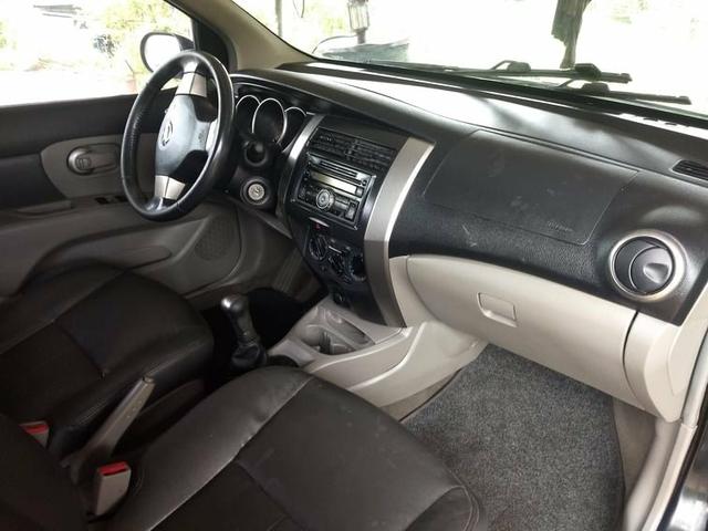 Livina SL 1.6 2010 - Foto 6
