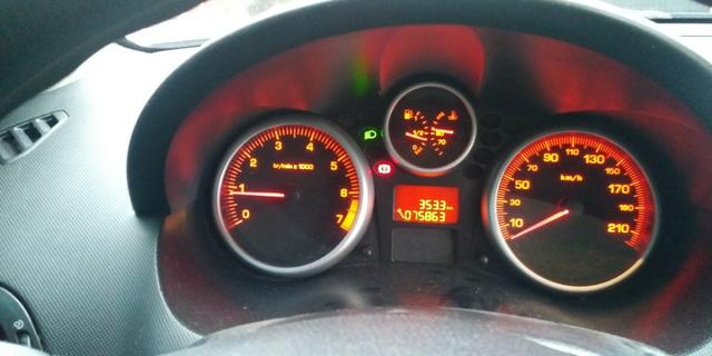 Peugeot 207 1.4 Flex 2011 - Foto 8