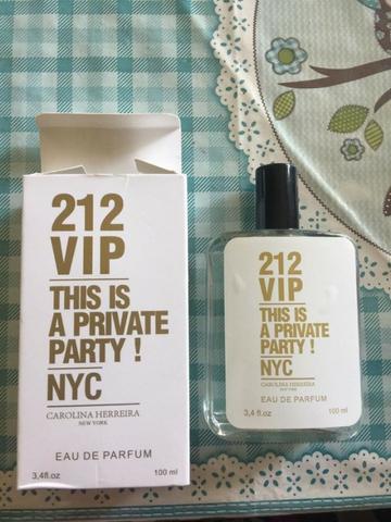 Perfume 212 Vip This Is A Private Party! Nyc - Carolina Herrera - 100ml