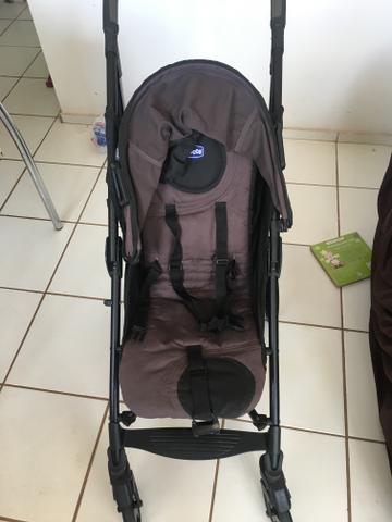 Vendo carrinho de bebê Chicco lite way