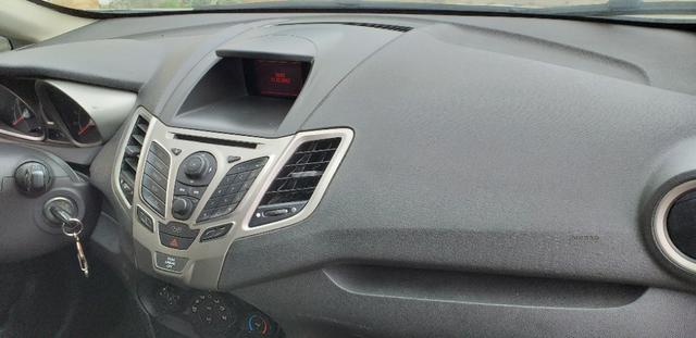 Carro Fiesta - Foto 4