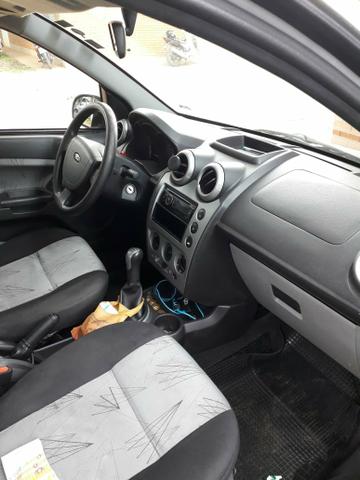 Fiesta 1.6 2009/2010 Hatch - Foto 3