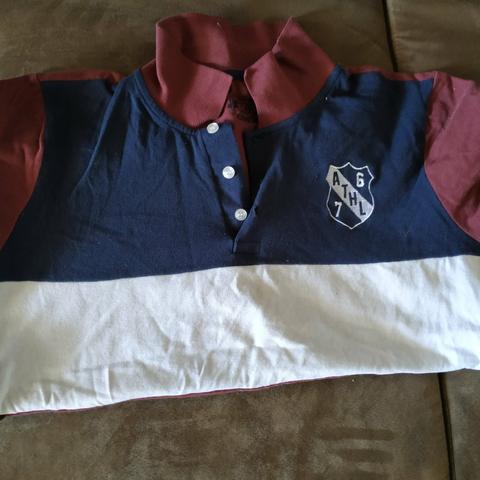 Camiseta masculina 35 as três