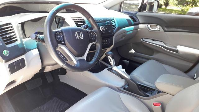 Honda Civic 2015 Impecável