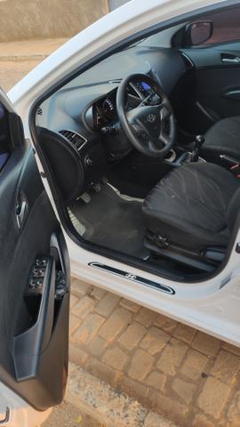 HB20 Confort Style 1.0 2014 - Foto 5