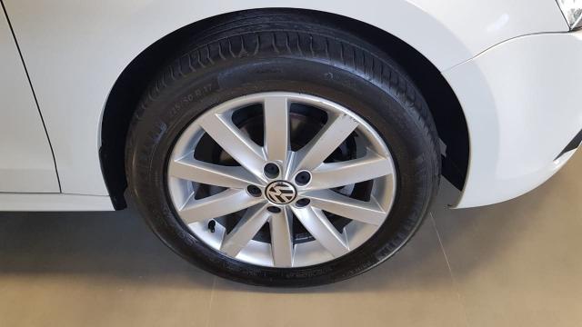 VOLKSWAGEN JETTA 2014/2014 2.0 COMFORTLINE FLEX 4P TIPTRONIC - Foto 9
