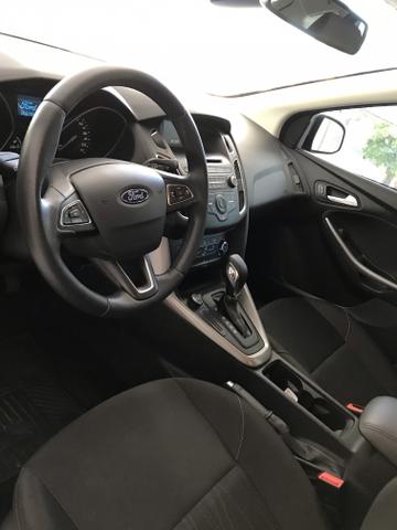 Ford Focus 2018 2.0 automático com 17 mil kms igual a zero - Foto 5