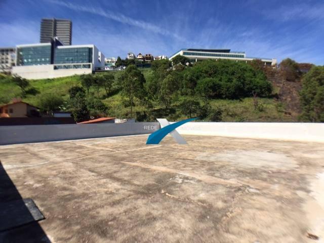 Salão com parte em pé direito duplo no santa lúcia! - Foto 12