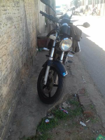Troco por carro 250 cilindrada