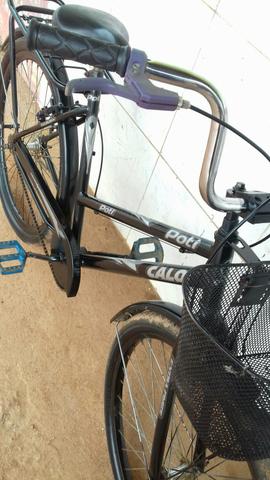 Bicicleta em perfeito estado 180 entrego.