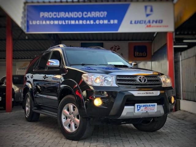 Hilux SW4 SRV D4-D 4x4 3.0