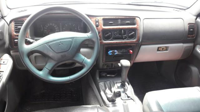 Pajero Sport GLS