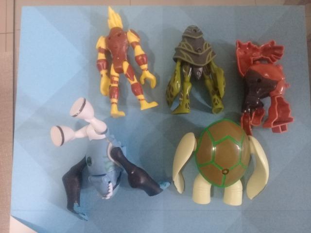 Bonecos do Ben 10 - Foto 4